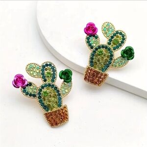Cactus stud earrings